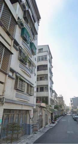 東區拍賣華廈-6