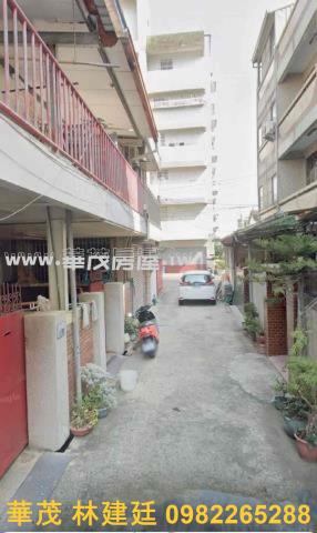 台南新營透天法拍-2