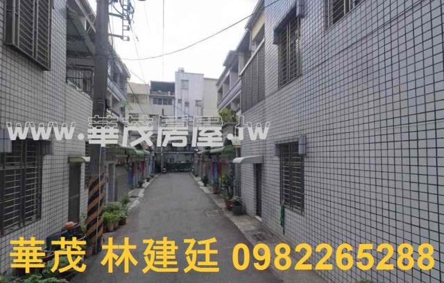 台南法拍透天-1